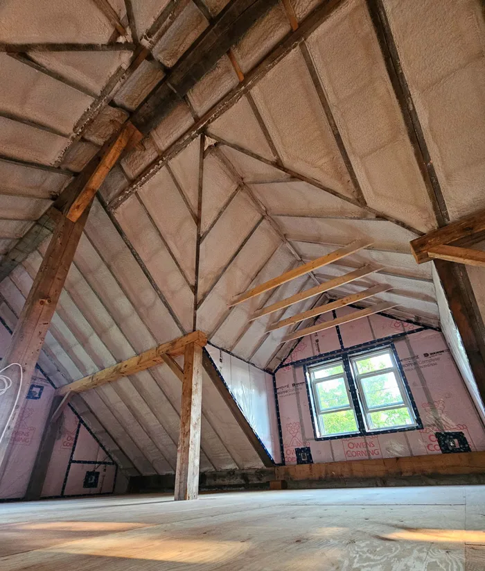 Expert House Insulation Contractor in Parry Sound & Muskoka